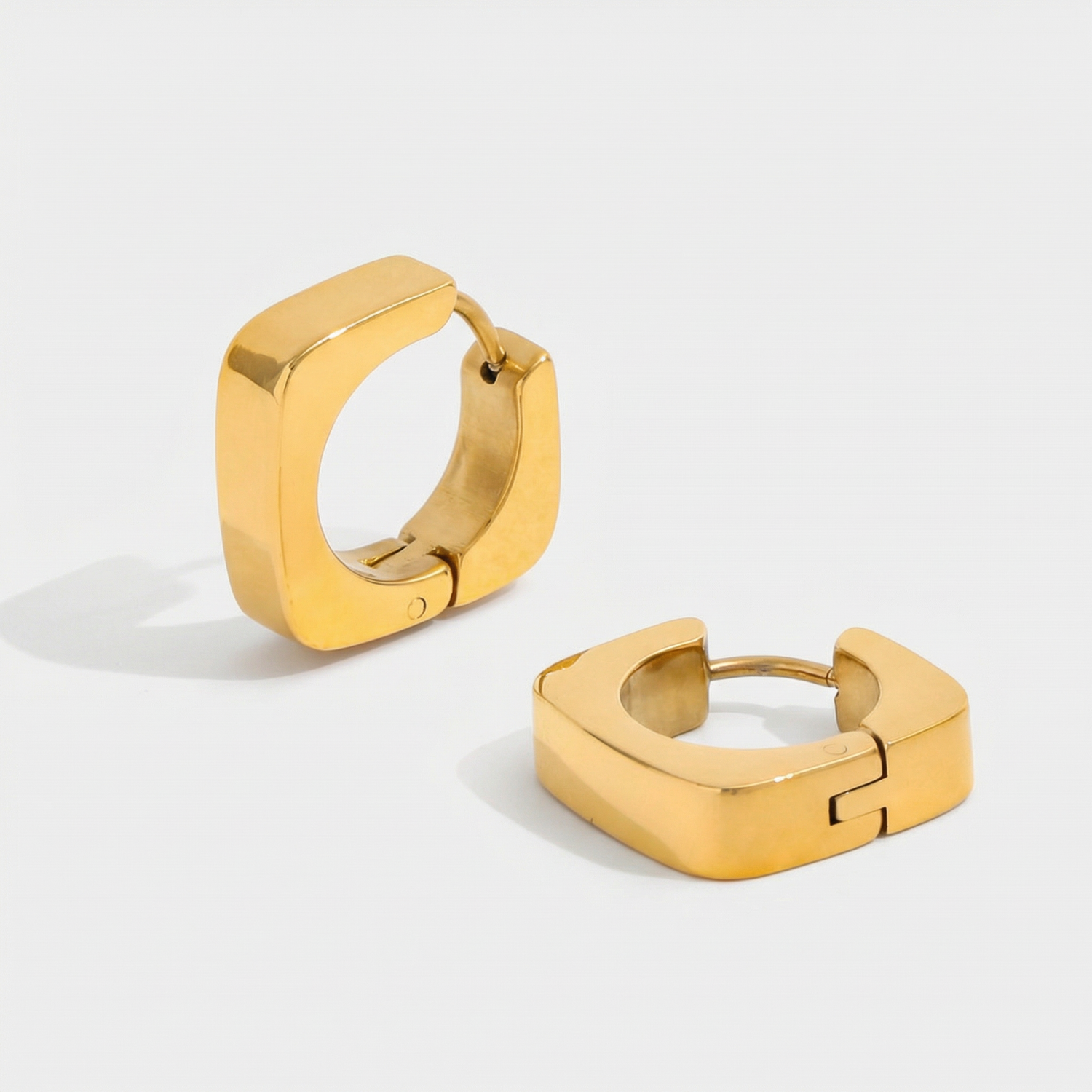 Elira Earrings